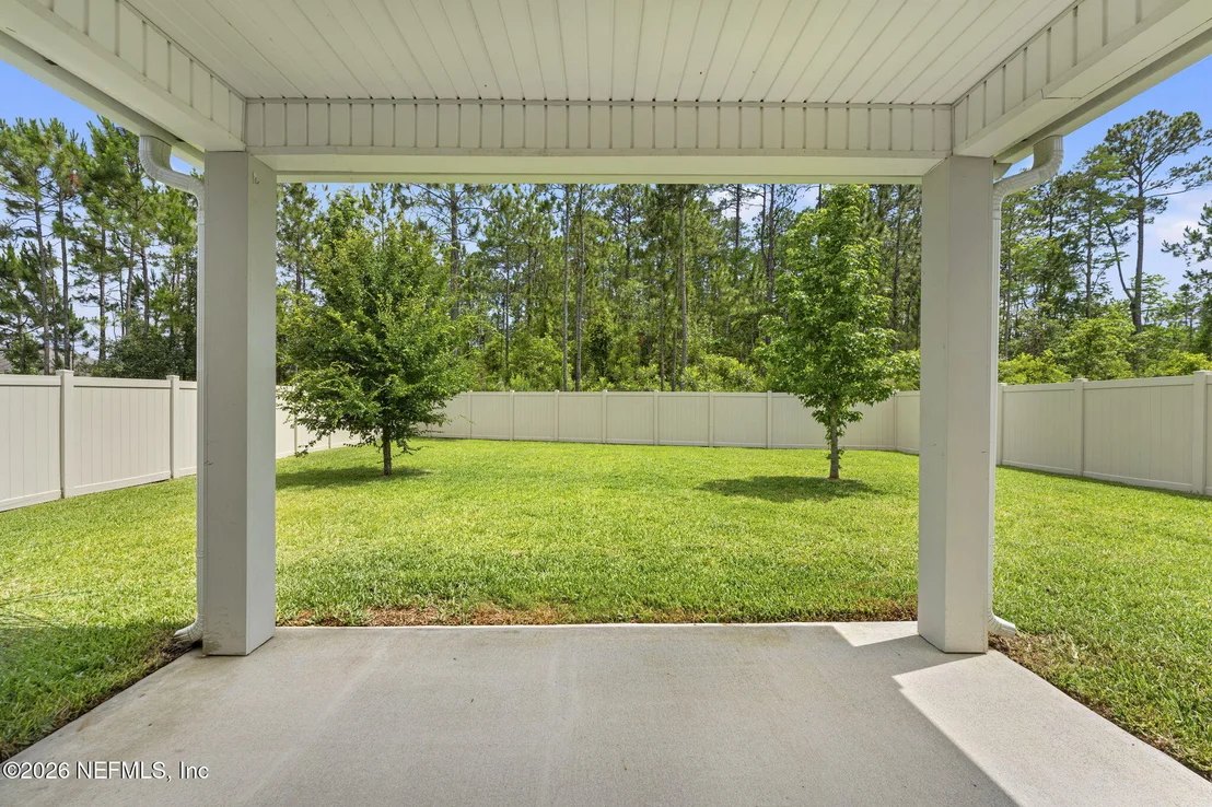 Photo of 70550 WINDING RIVER Drive