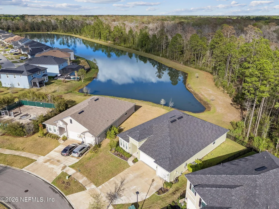 Photo of 692 SYCAMORE Way