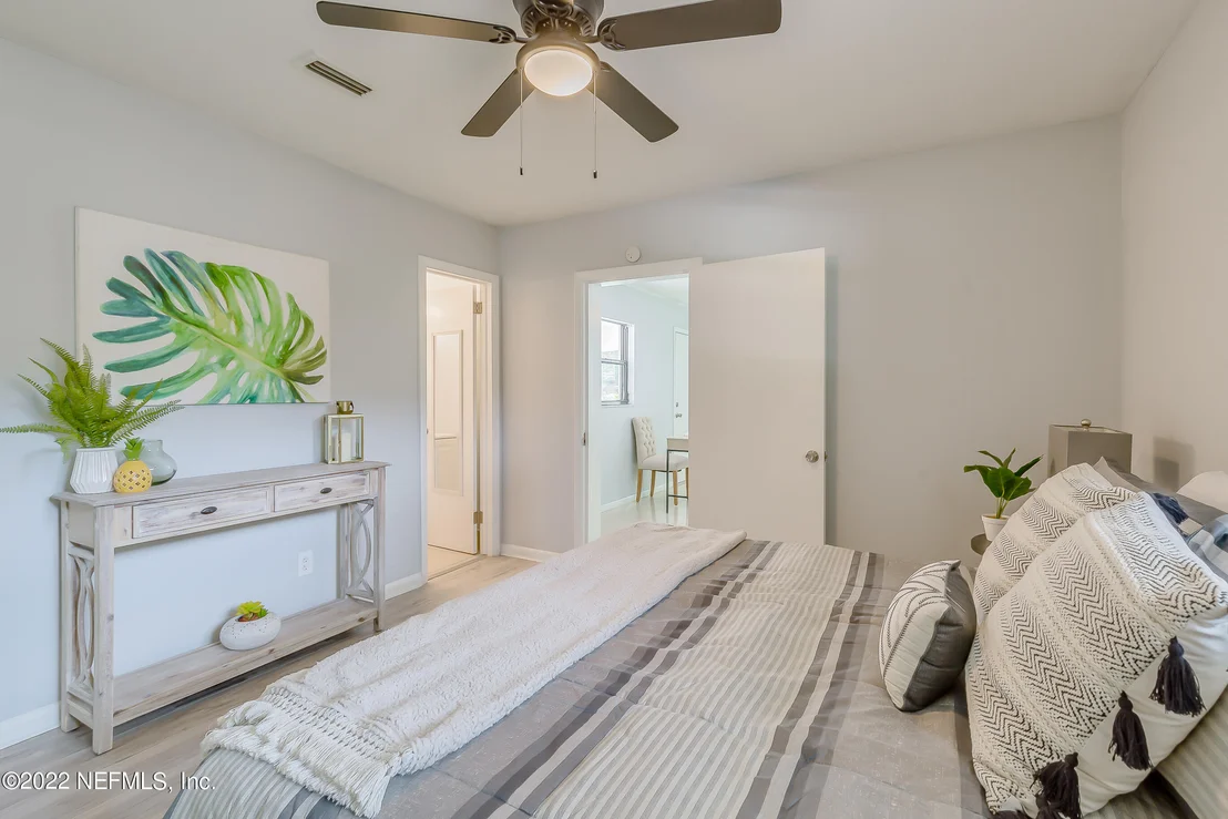 Photo of 7961 AUSTIN Road