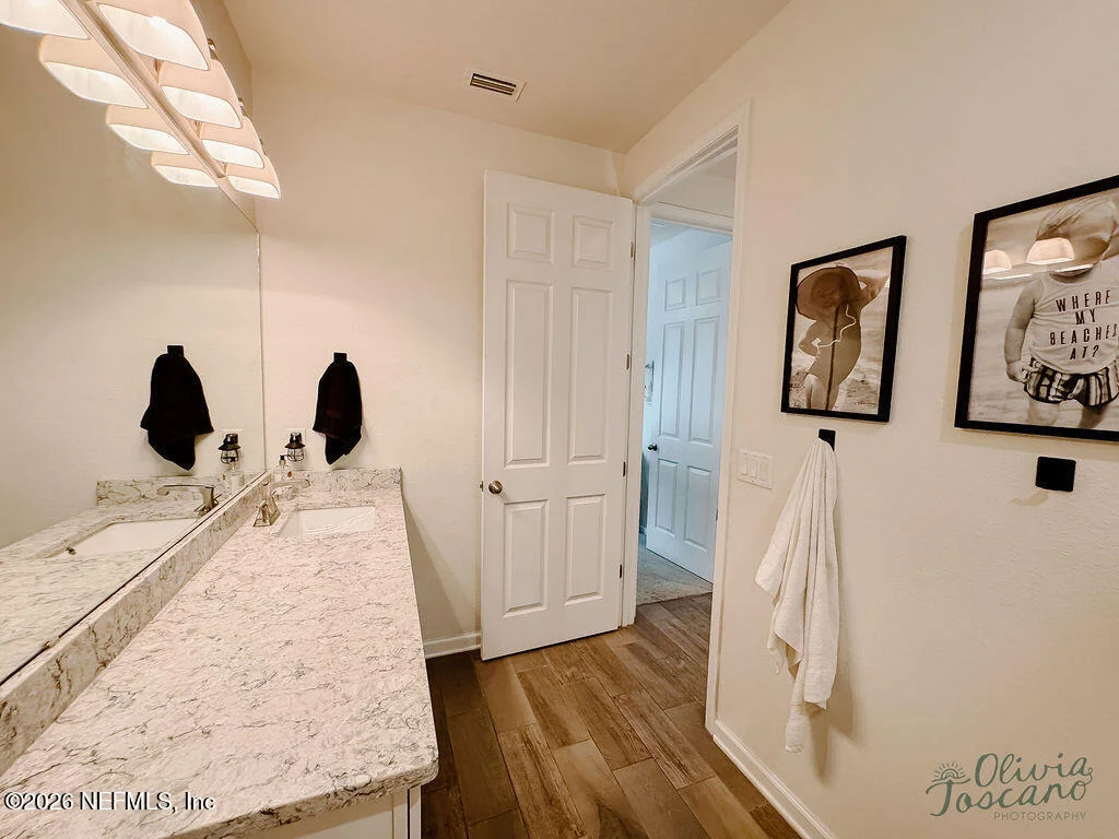 Photo of 1078 PERSIMMON Drive