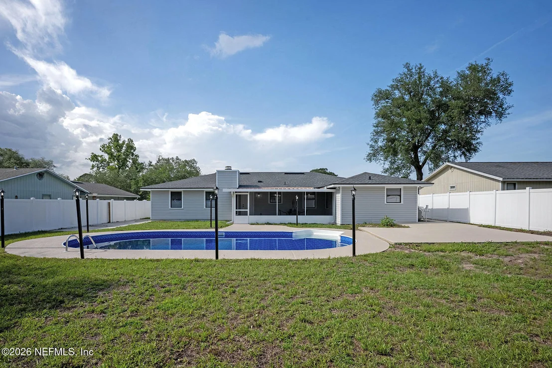 Photo of 3219 SUMMERSET Drive