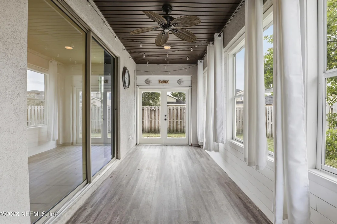 Photo of 219 STRAW POND Way