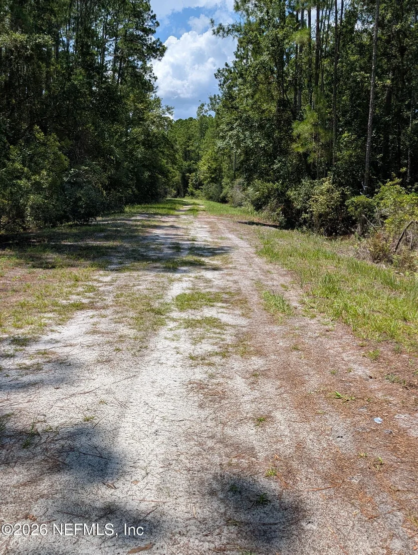 Photo of 121 SE 1st Street