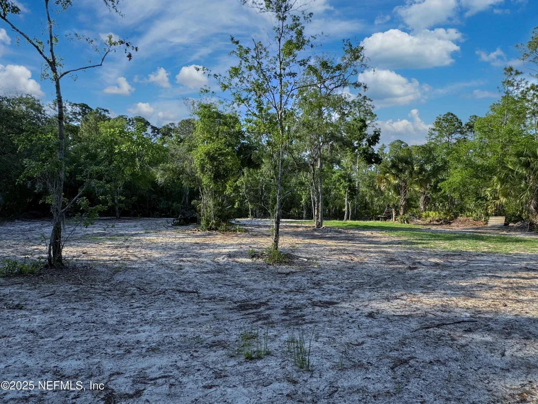 Photo of 121 STELLA Road