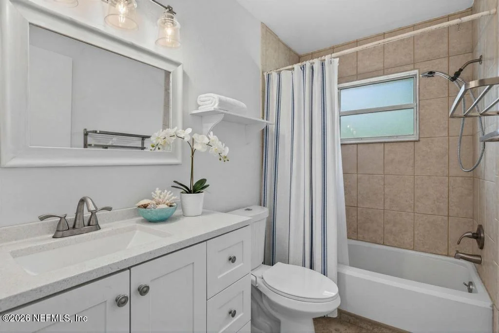 Photo of 474 CASUARINA Circle