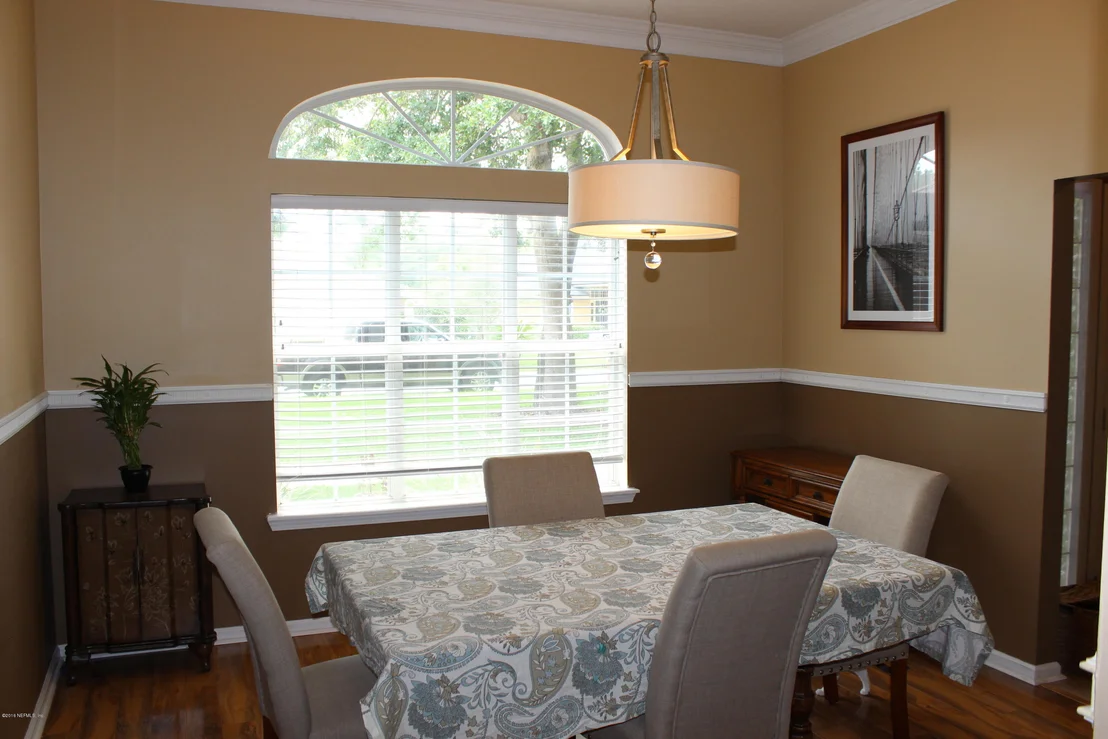 Photo of 408 CRESCENT POND