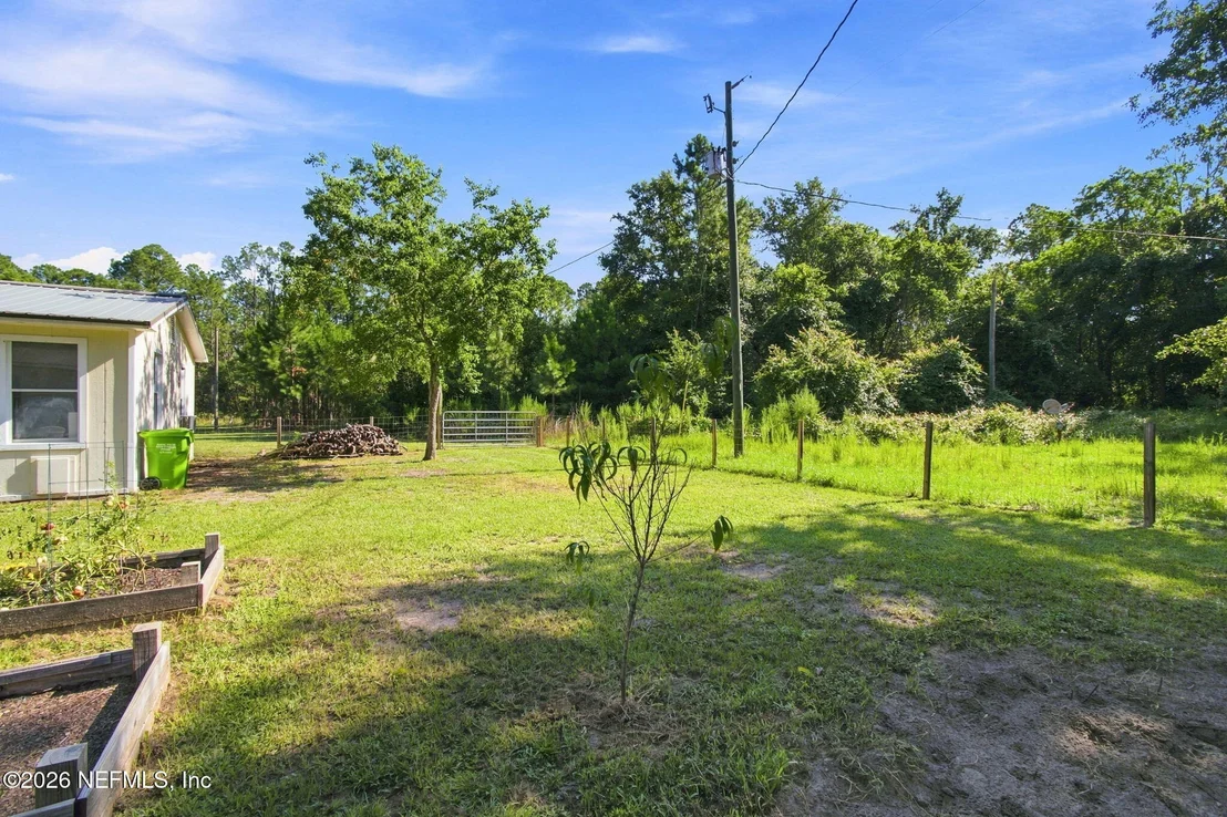Photo of 33485 MEADOWS Lane