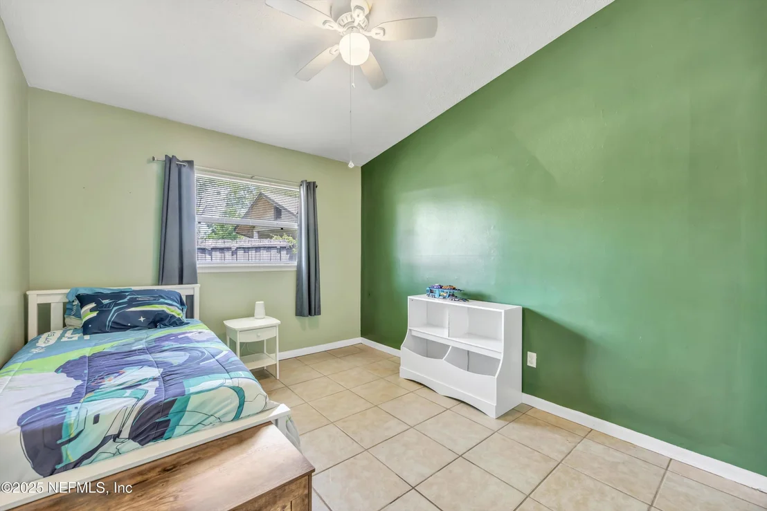 Photo of 1005 LAS ROBIDA Drive
