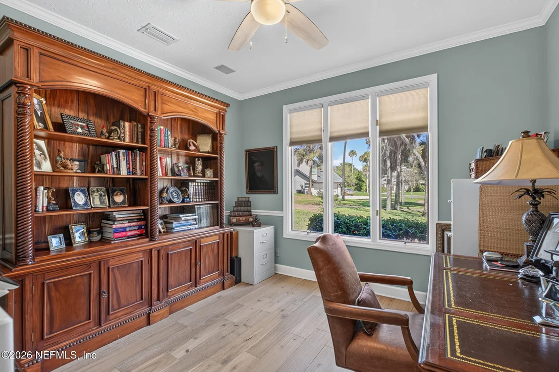 Photo of 2206 LAUGHING GULL Circle