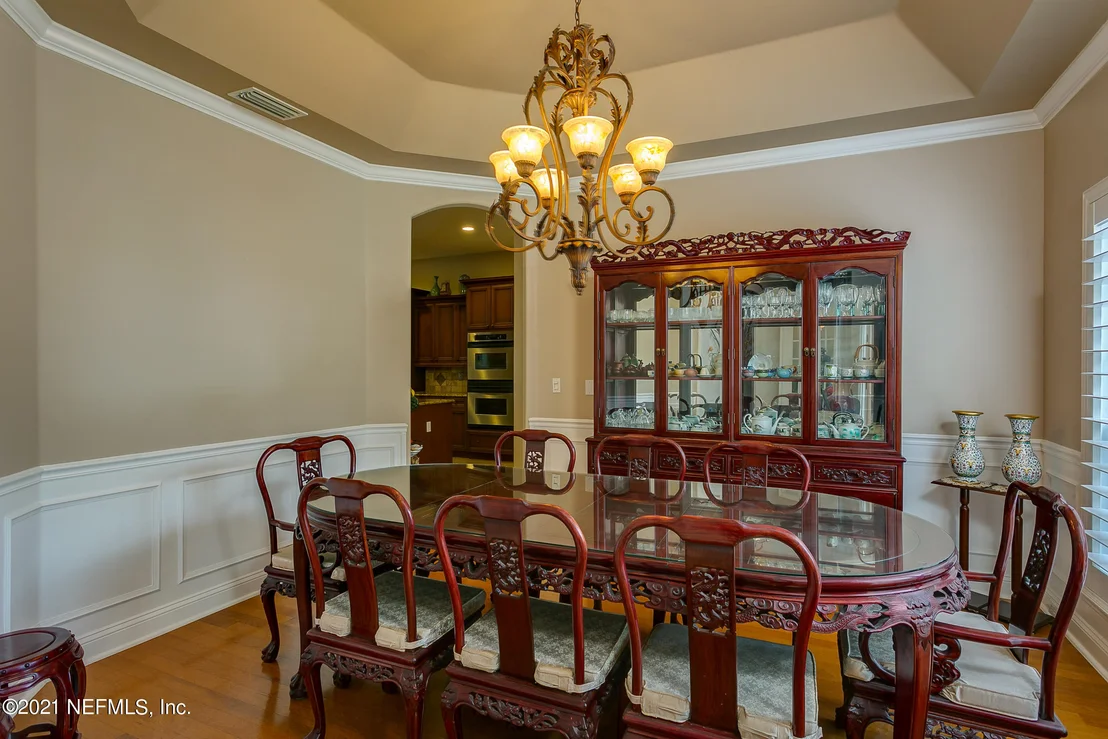 Photo of 1607 SILVER LEAF Way