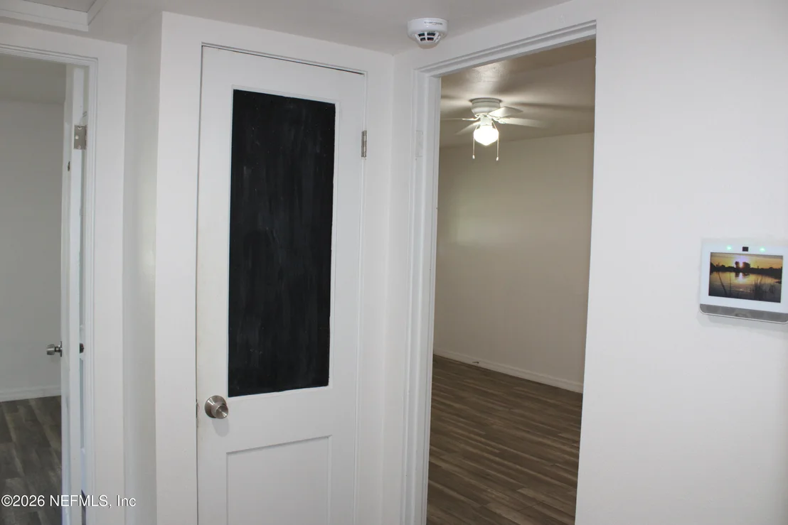Photo of 3661 CASCADE Road