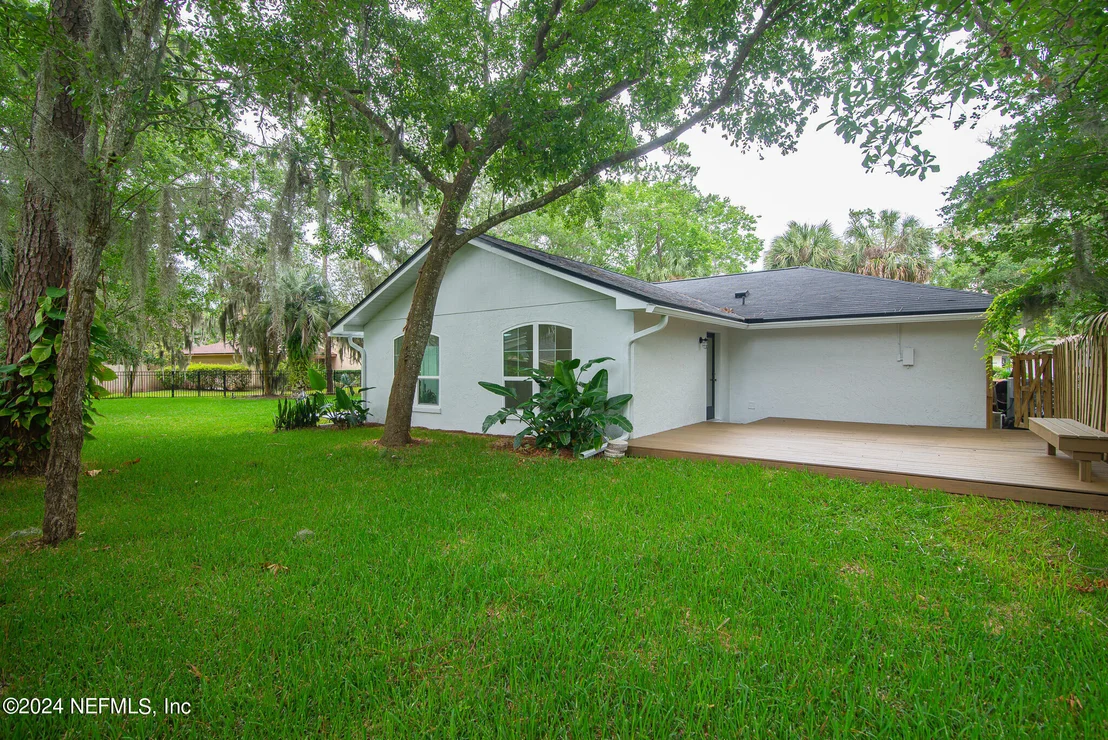 Photo of 89 VERANDA Lane