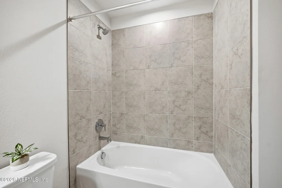 Photo of 289 TOWER Court