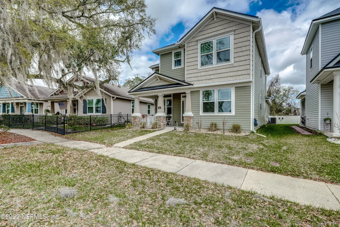 Photo of 360 VINEYARD Lane