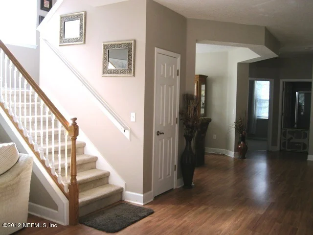 Photo of 721 SPRUCE PINE