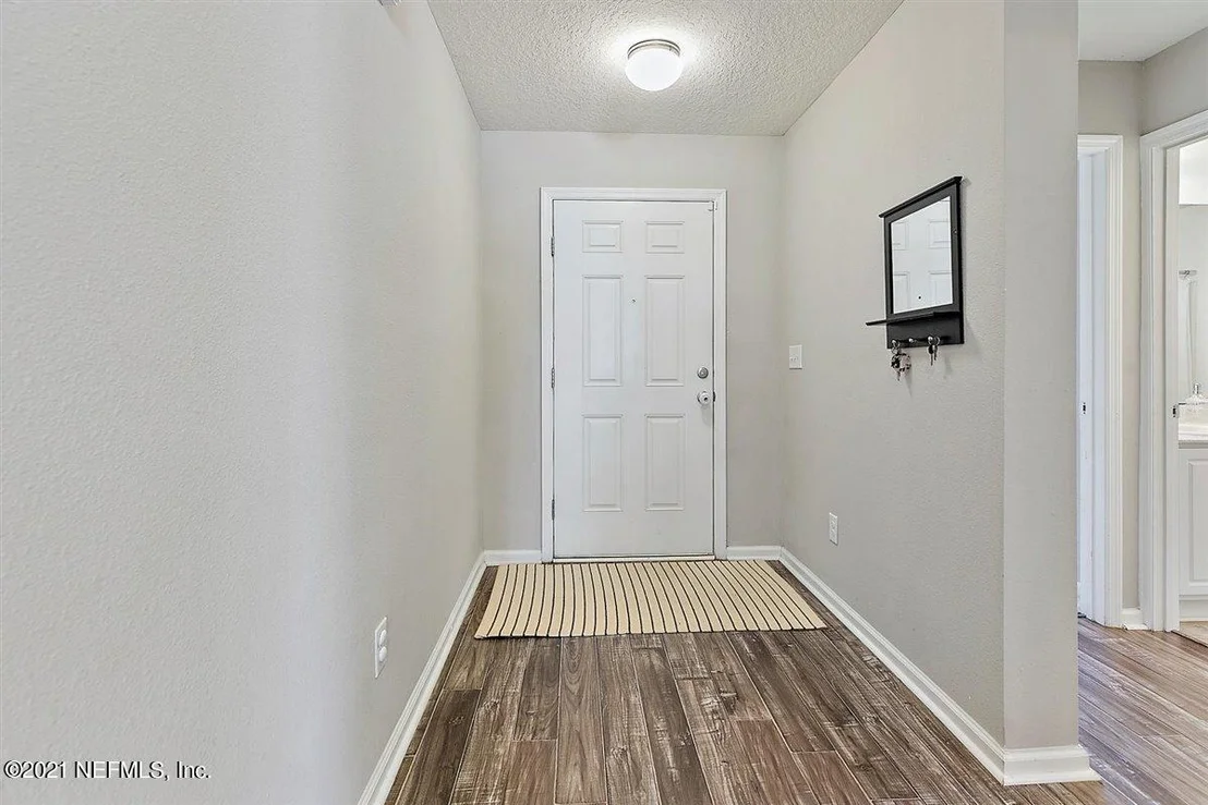 Photo of 450 E TEAGUE BAY Drive