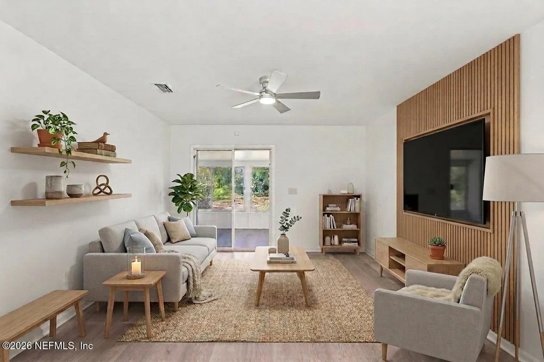 Photo of 2400 TOWNSQUARE Drive