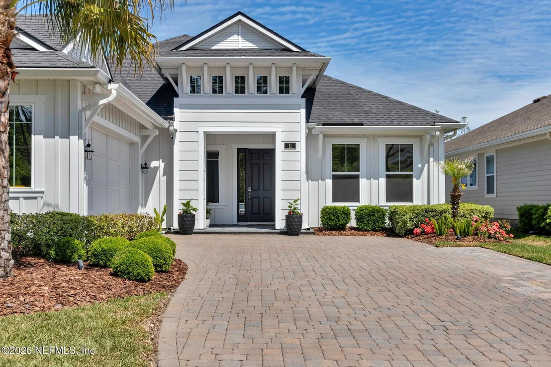 Photo of 11 FORESTVIEW Lane