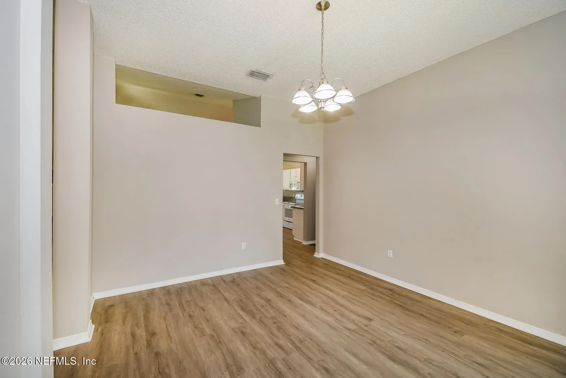 Photo of 2125 PINE TREE Lane
