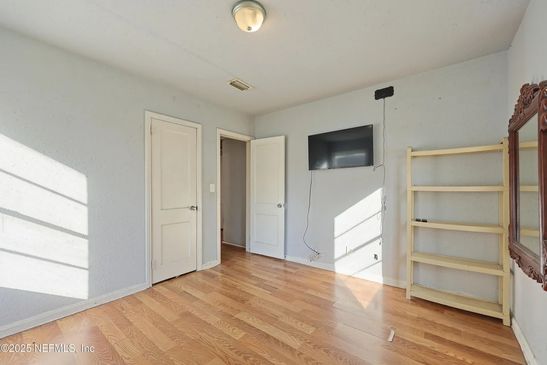 Photo of 3527 OLEANDER Street