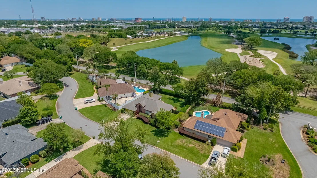 Photo of 747 MARSHVIEW Drive