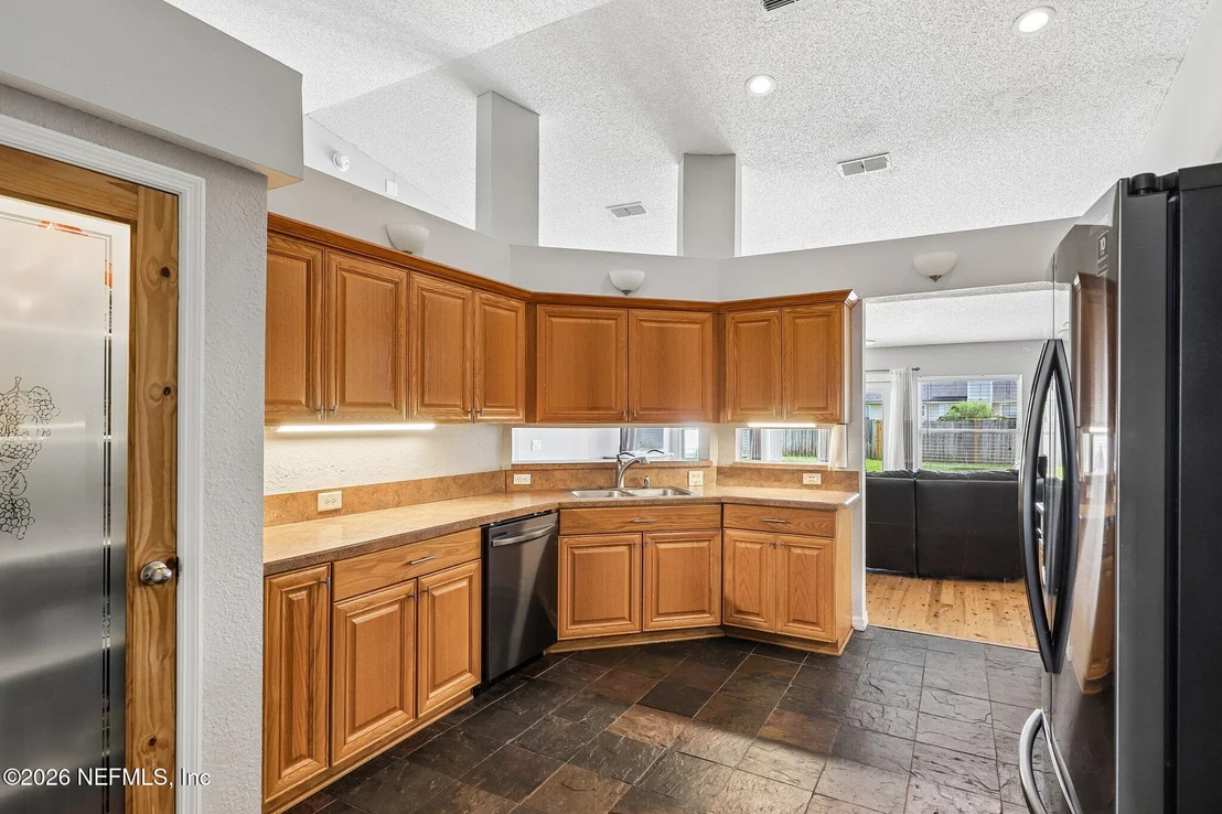 Photo of 3178 WAVERING Lane