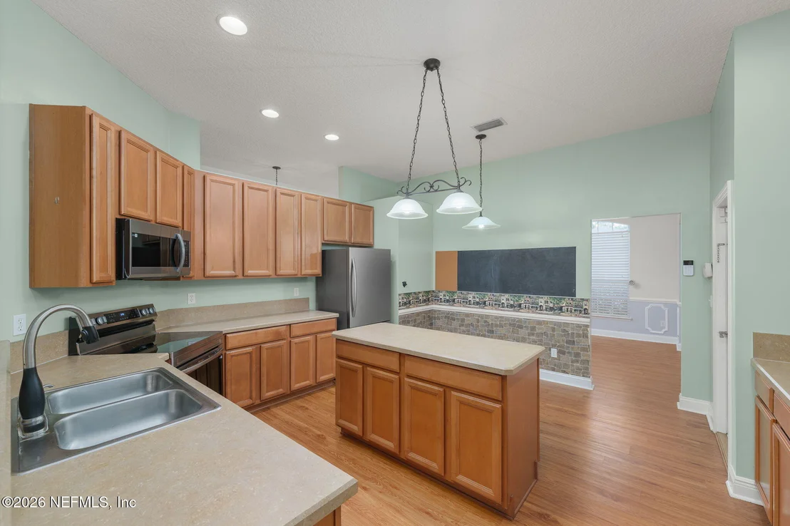 Photo of 9383 BRUNTSFIELD Drive