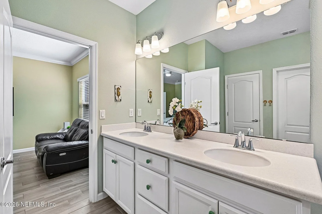 Photo of 199 GLORIETA Drive