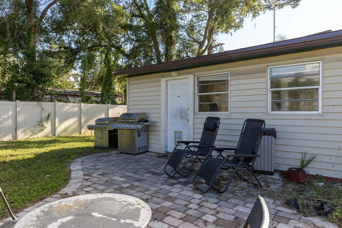 Photo of 4160 RUBY Drive W