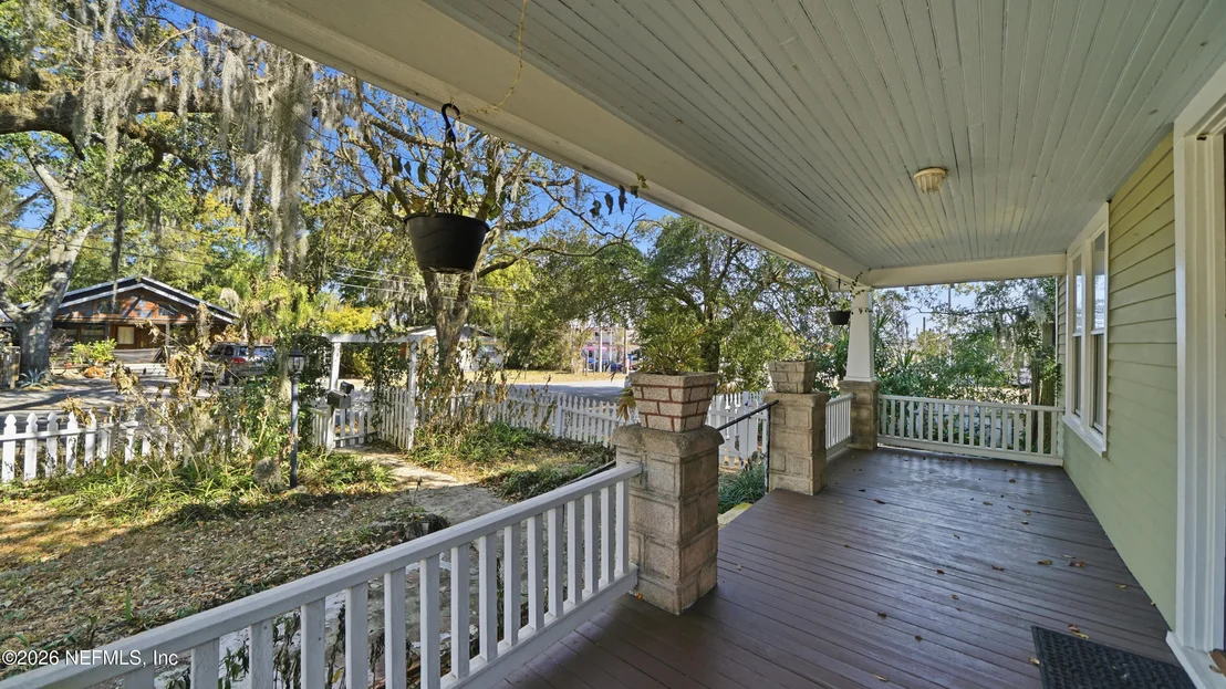 Photo of 17 AVILES Drive