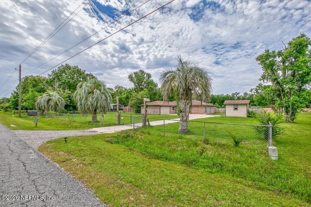Photo of 35742 QUAIL Road