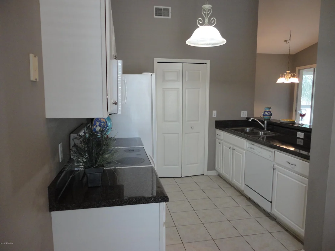 Photo of 203 AUGUSTA Circle