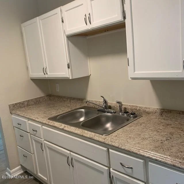 Photo of 4632 ROANOKE Boulevard
