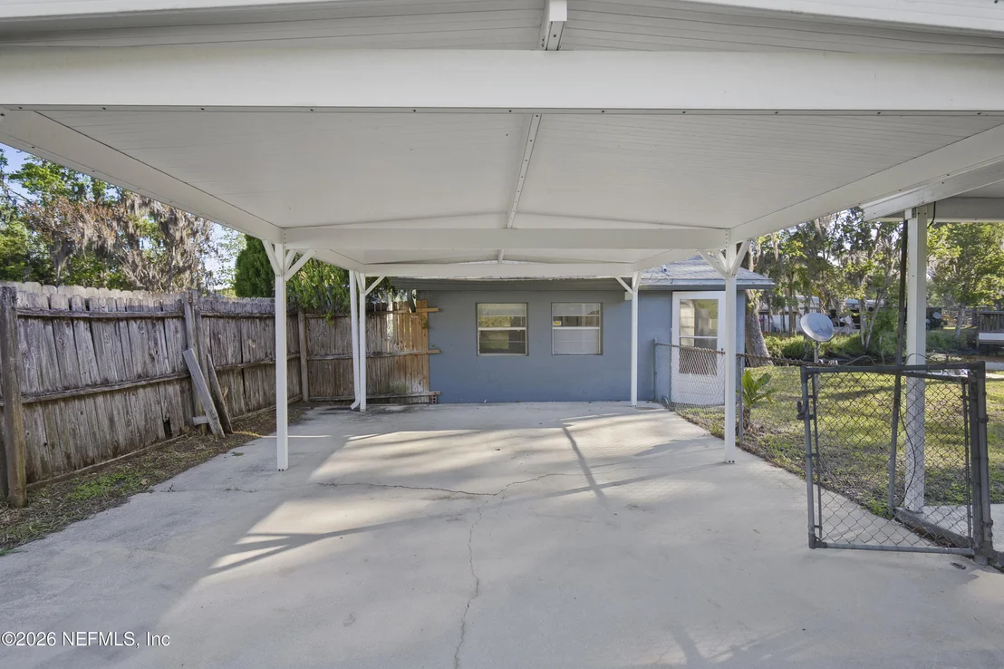 Photo of 272 HARBOR Drive