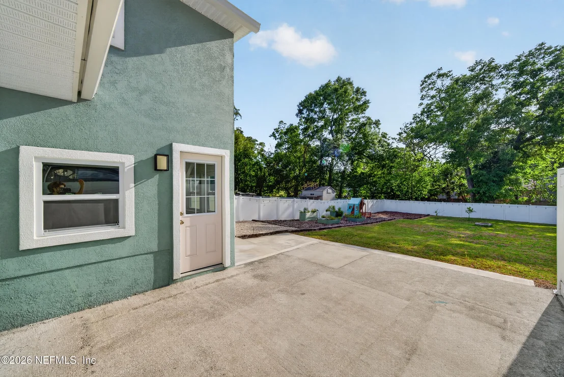 Photo of 1364 DOMAS Drive