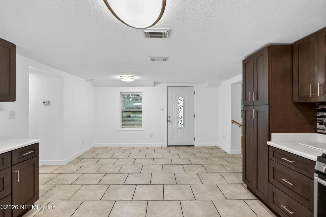 Photo of 1619 HAMMOND Boulevard