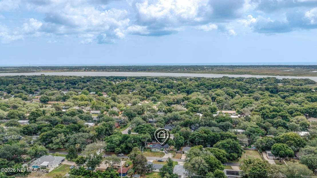 Photo of 507 GENTIAN Road