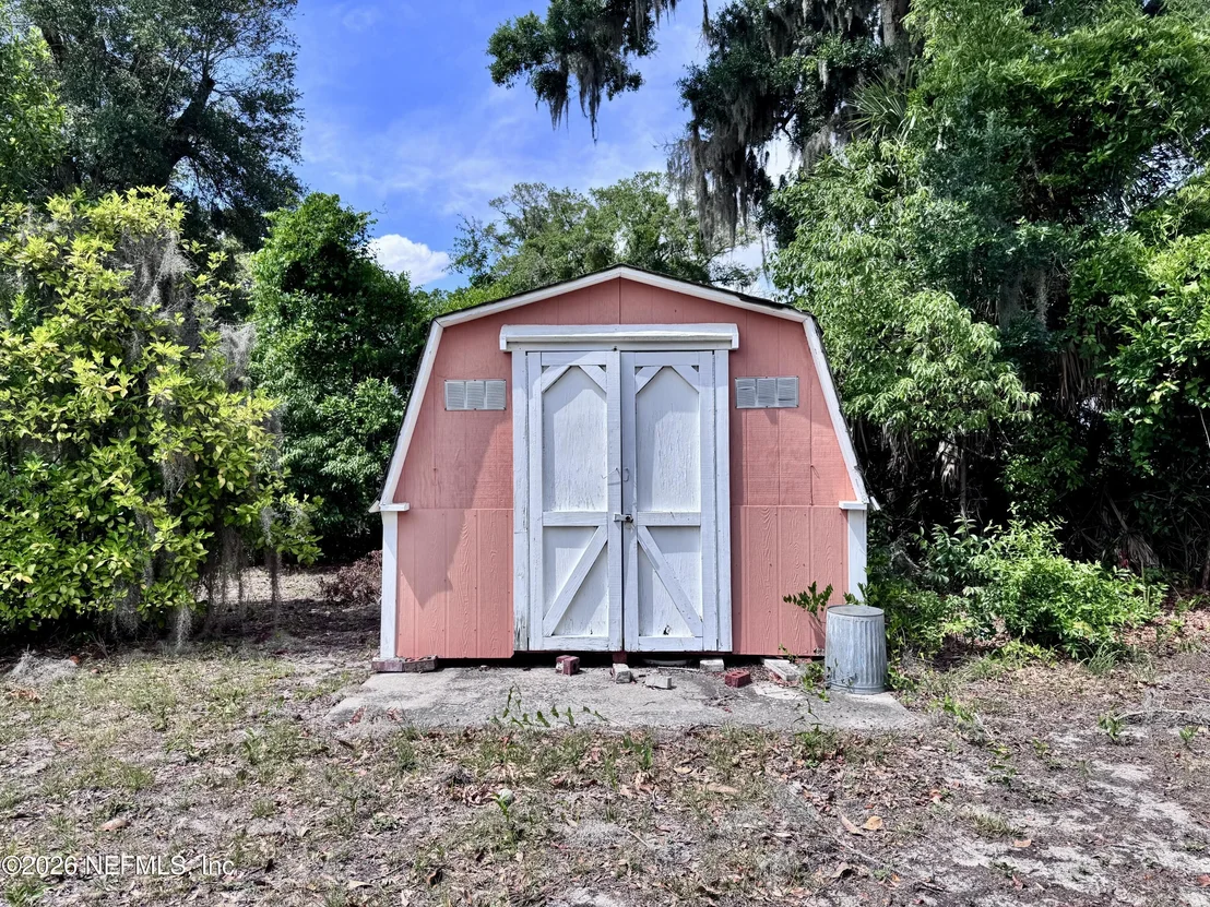 Photo of 5527 MAXINE Drive