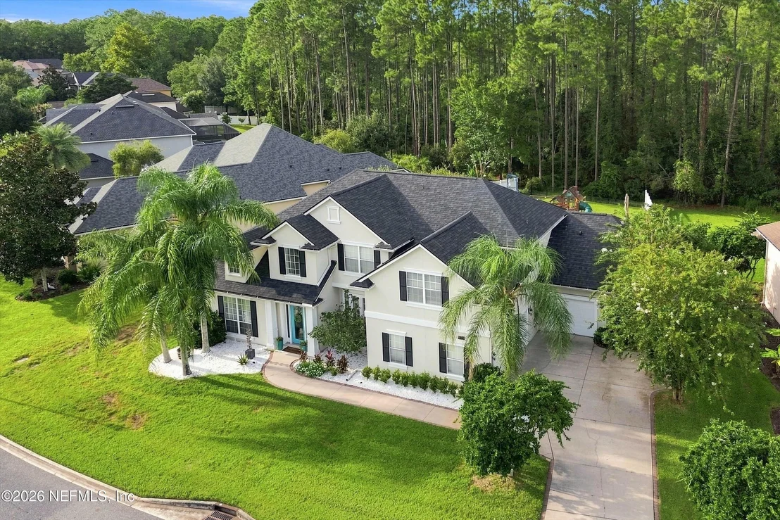 Photo of 570 SADDLESTONE Drive
