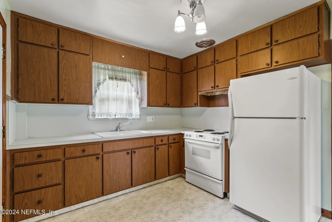 Photo of 6830 HOWALT Drive