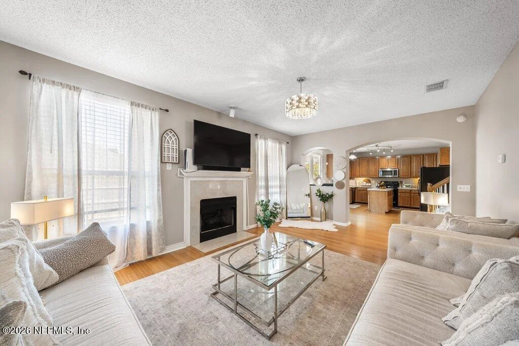 Photo of 12529 CLIFFROSE Trail