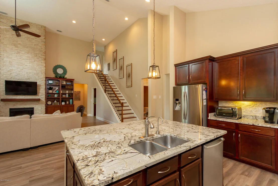 Photo of 1129 ASHFIELD Way