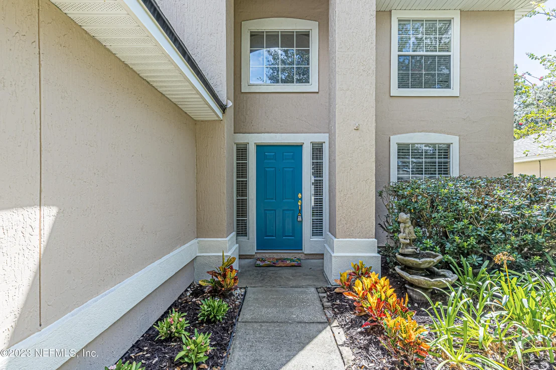 Photo of 1047 MOOSEHEAD Drive