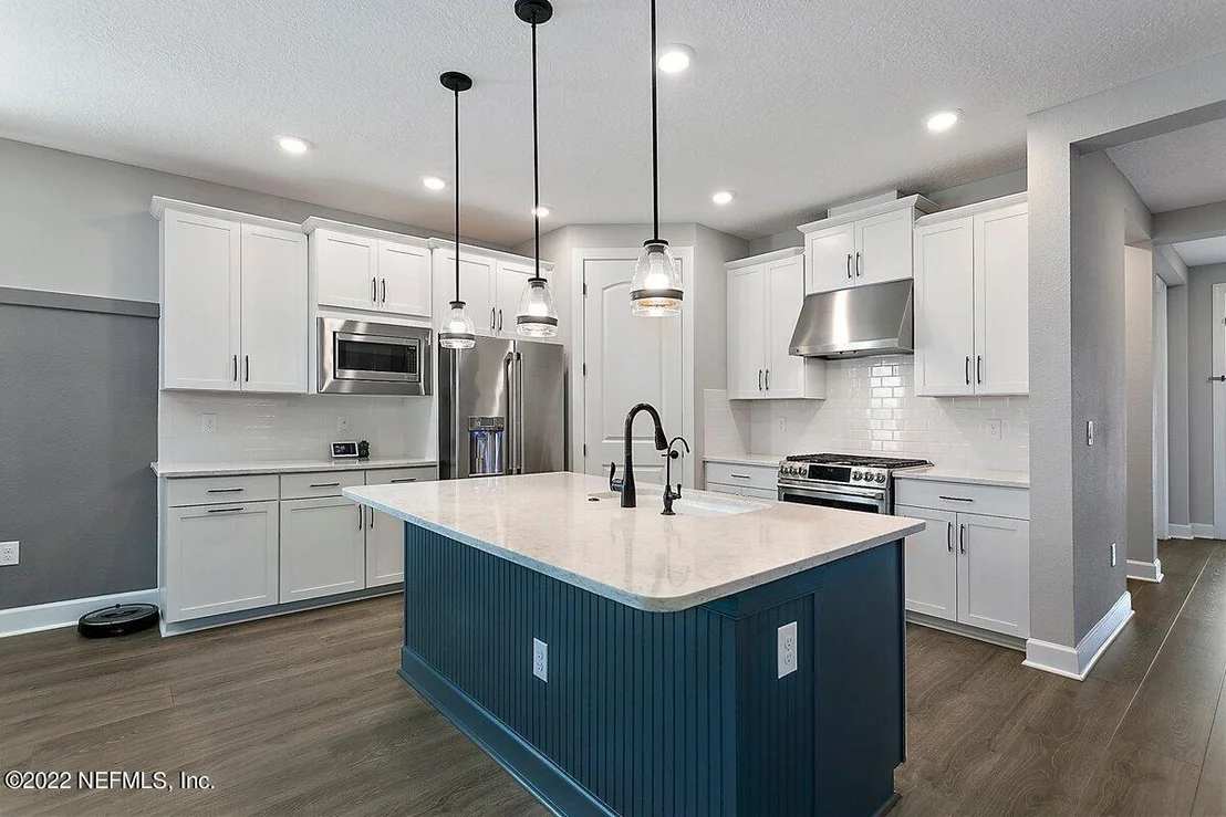 Photo of 211 ORCHARD Lane