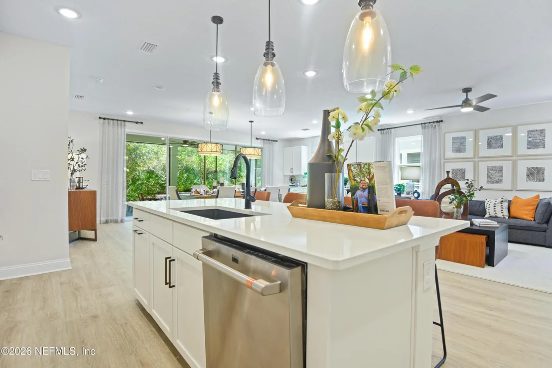 Photo of 43 BROOKS BRIAR Lane