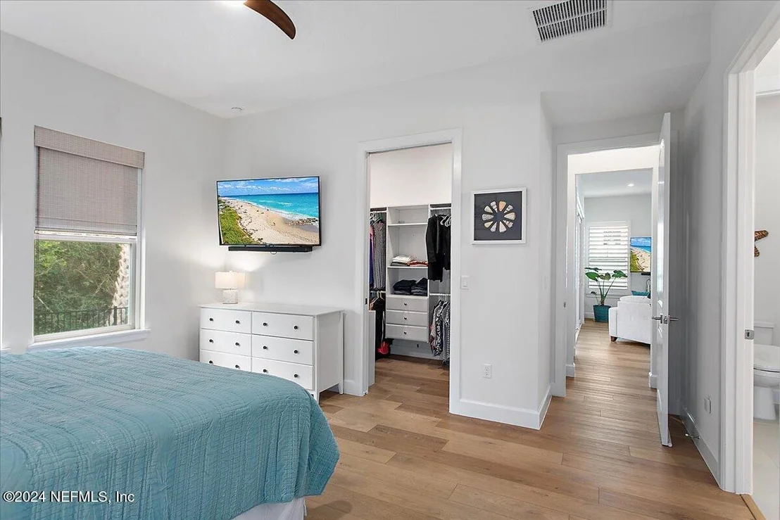 Photo of 150 OCEANVIEW Drive