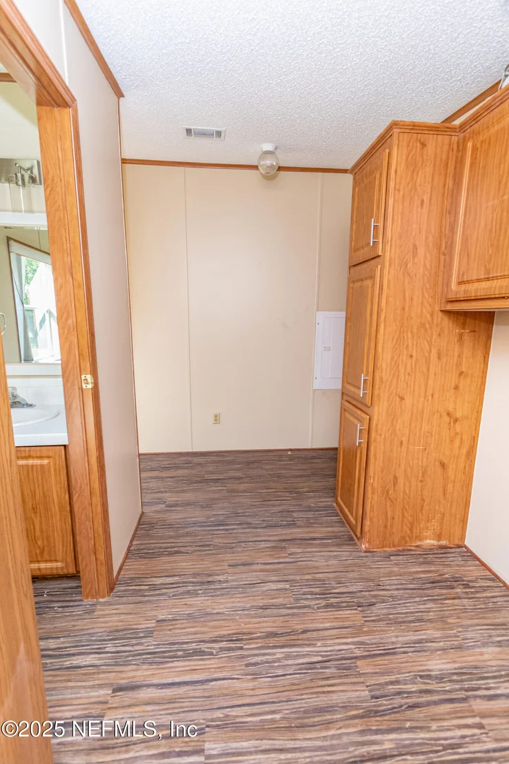 Photo of 5577 MYRTLE Road
