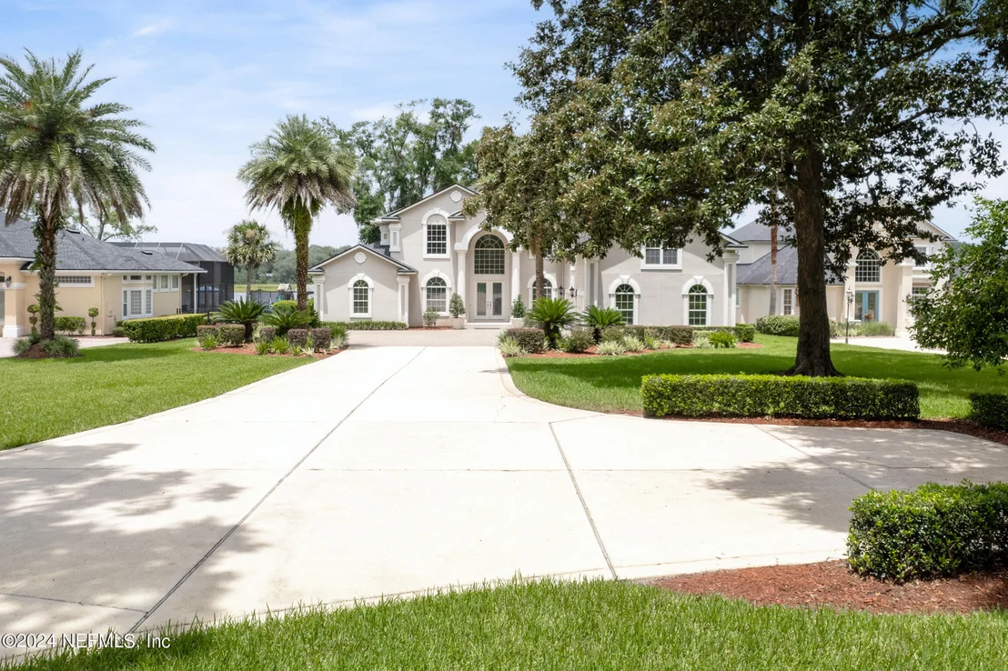 Photo of 1119 CEDAR BAY Road