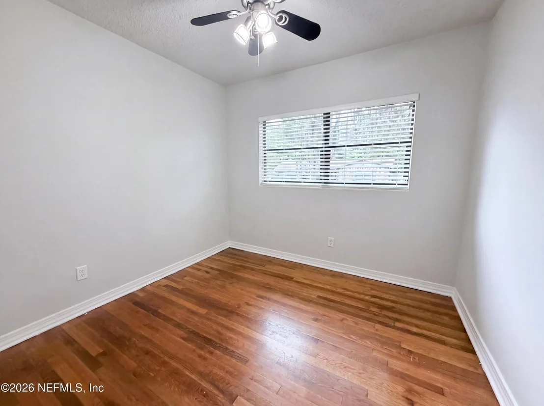 Photo of 2020 CHERRY Lane
