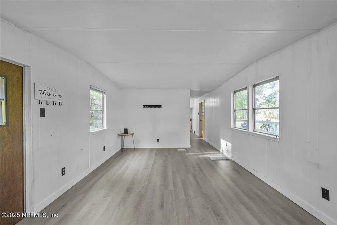 Photo of 116 GREER Lane